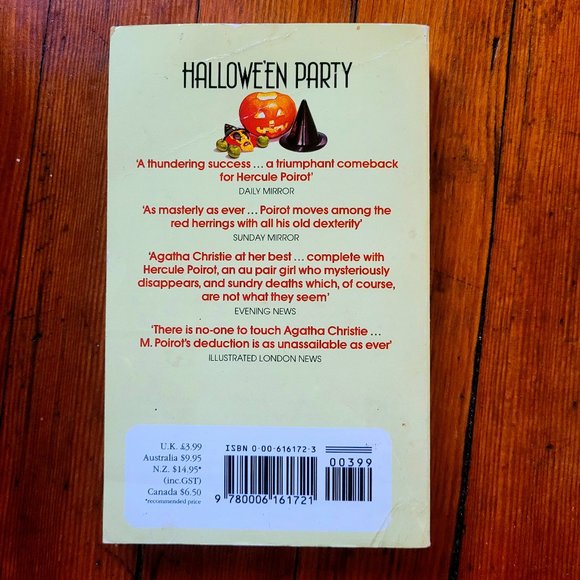 Vintage Agatha Christie - Hallowe'en Party 1994 - Picture 2 of 3